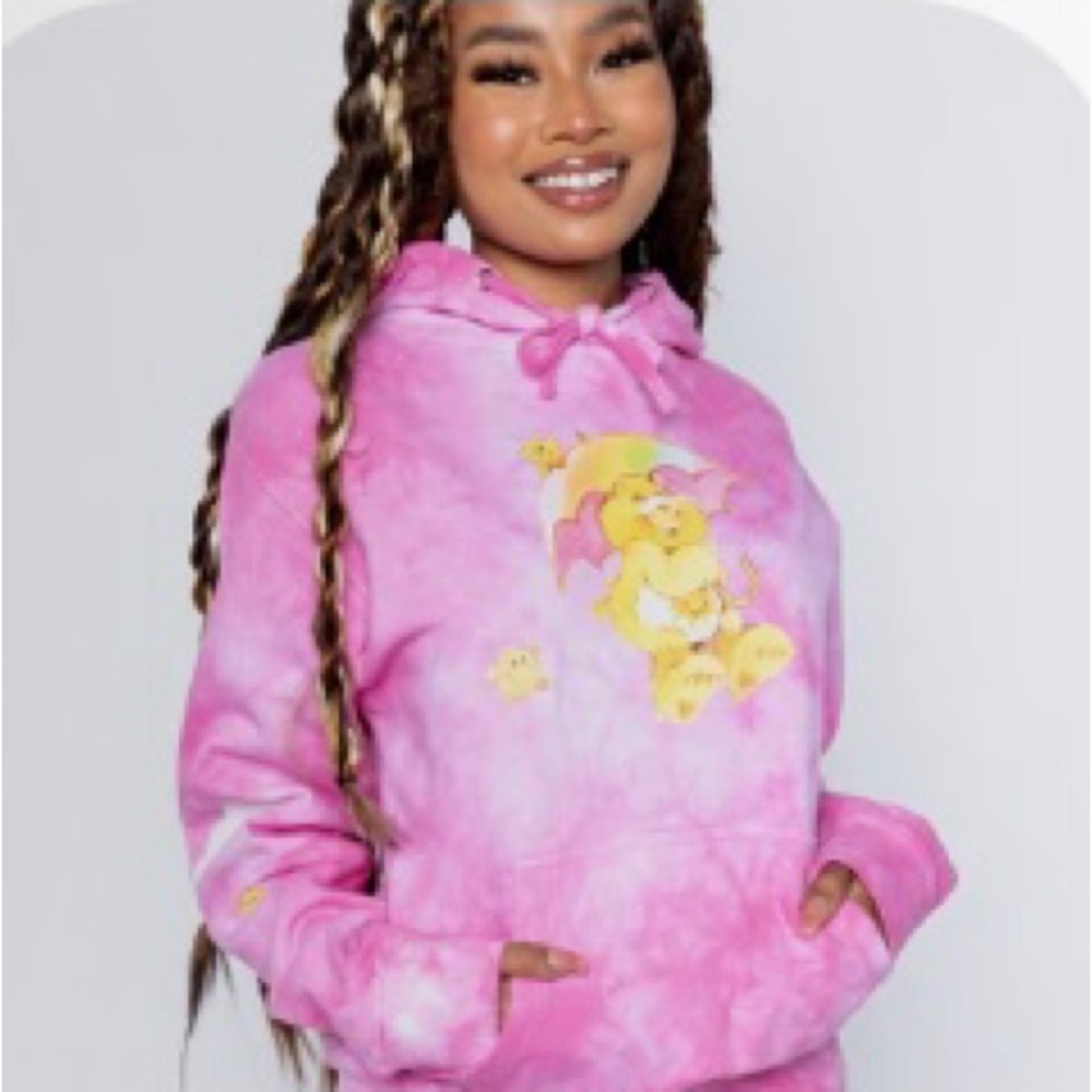 Samii Ryan limited edition care bear sweat set